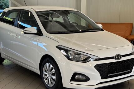 Hyundai i20 74.000 km 9.900 &euro; Brey 56321