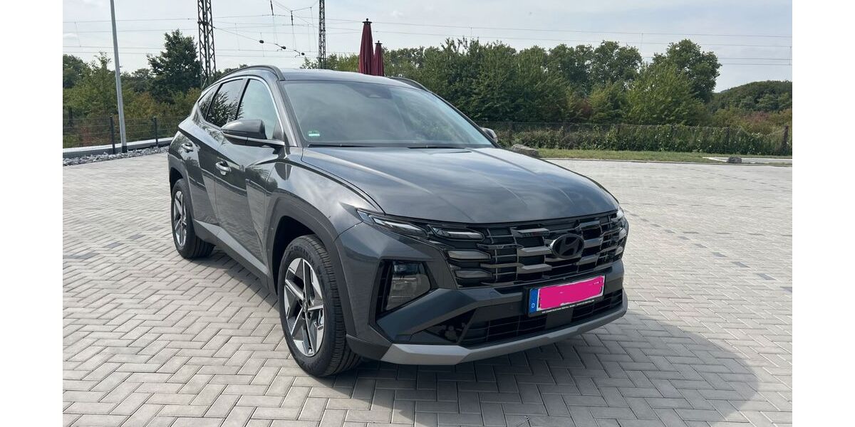 Hyundai TUCSON 35.700 km 29.890 &euro; Weißenthurm 56575