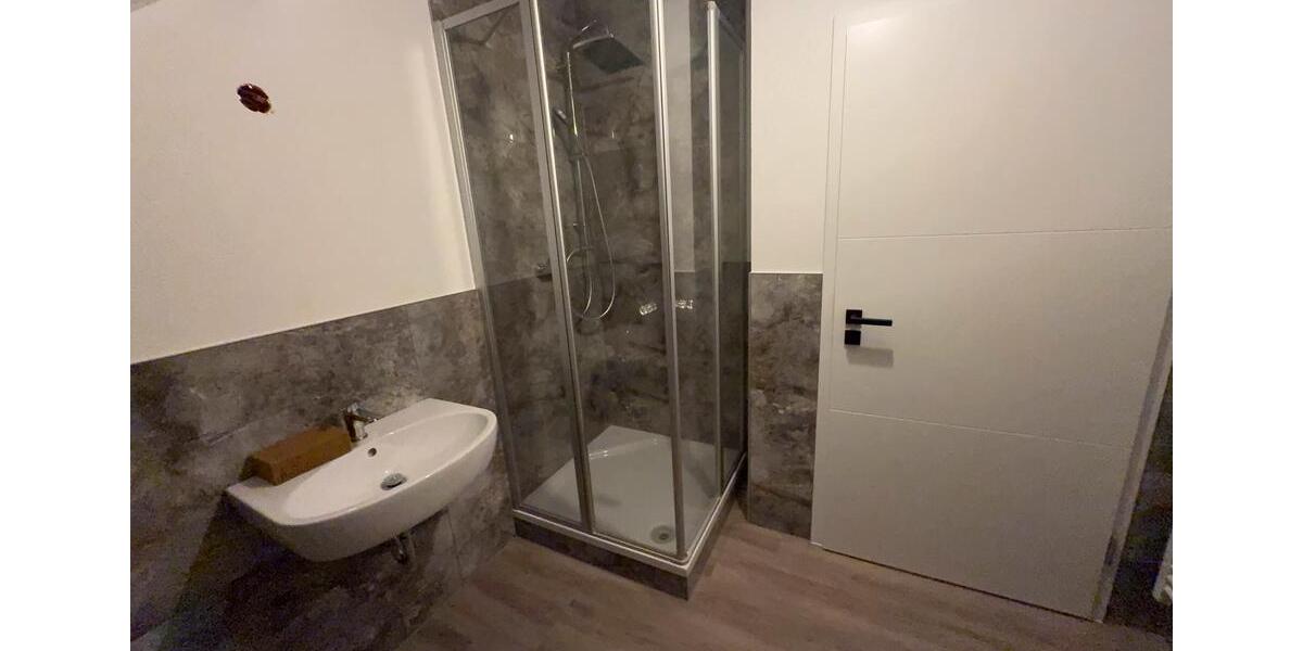 Dachgeschoßwohnung Ransbach-Baumbach Baumbach - 2.5 Zimmer, 90 m&sup2;, 850&euro; | Angebot:25553210