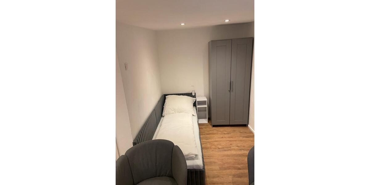 Etagenwohnung Koblenz Bubenheim - 1 Zimmer, 24 m&sup2;, 750&euro; | Angebot:25428191