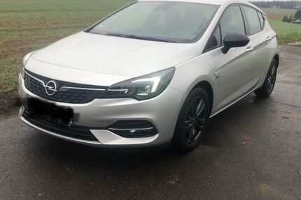 Opel Astra 72.100 km 11.700 &euro; Altendiez 65624