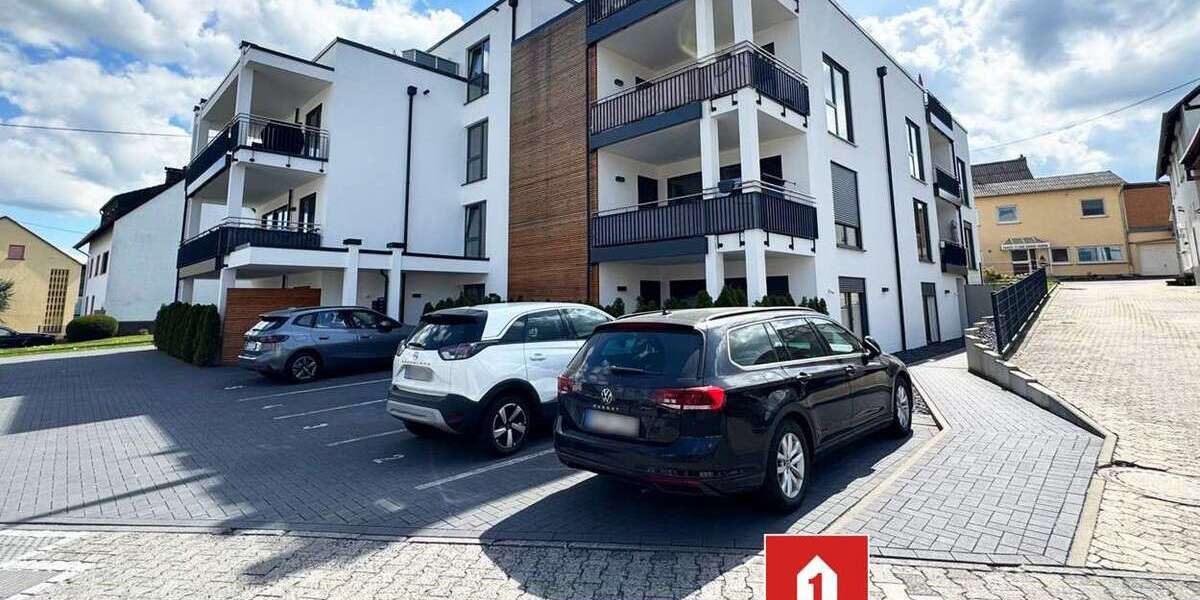 Etagenwohnung Boden - 3 Zimmer, 94 m&sup2;, 985&euro; | Angebot:26295317