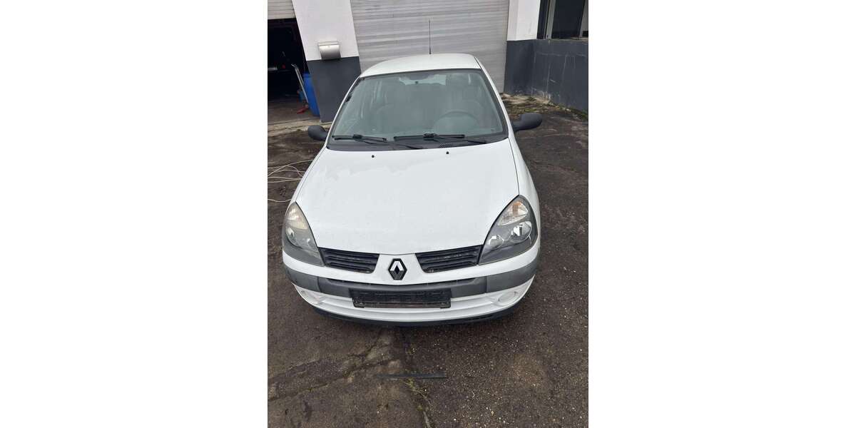 Renault Clio 154.000 km 1.799 &euro; Urbar 56182