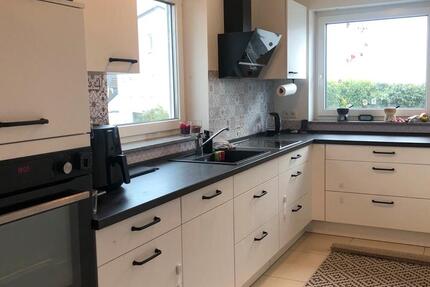 DHH ab 01.03.2026 oder später zu vermieten. Haus Wohnung Terasse 6 zimmer