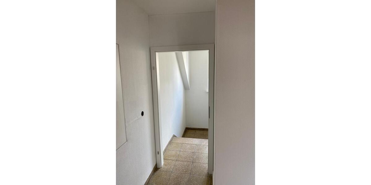 Etagenwohnung Bad Hönningen - 2 Zimmer, 75 m&sup2;, 650&euro; | Angebot:26253297