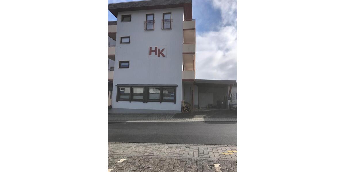 Etagenwohnung Emmelshausen - 4 Zimmer, 125 m&sup2;, 1.400&euro; | Angebot:26506353