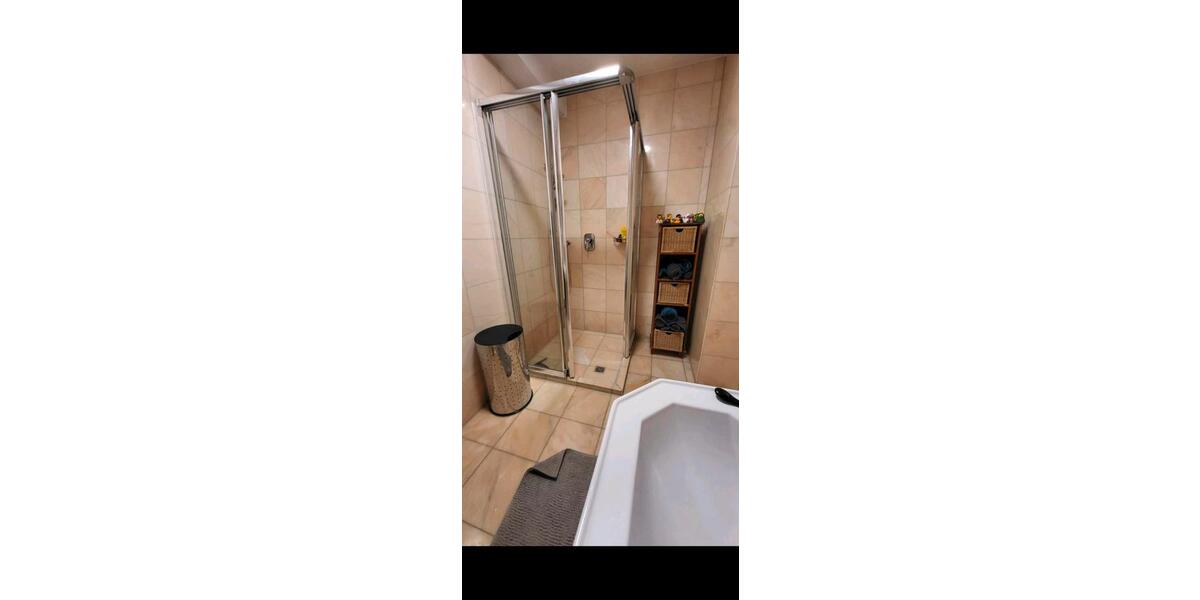 Einfamilienhaus mit Einliegerwohnung in Rheinhöhenlage 8 zimmer