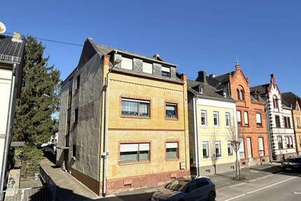 Haus Neuwied Block - 12 Zimmer, 275 m&sup2;, 311.500&euro; | Angebot:25379831