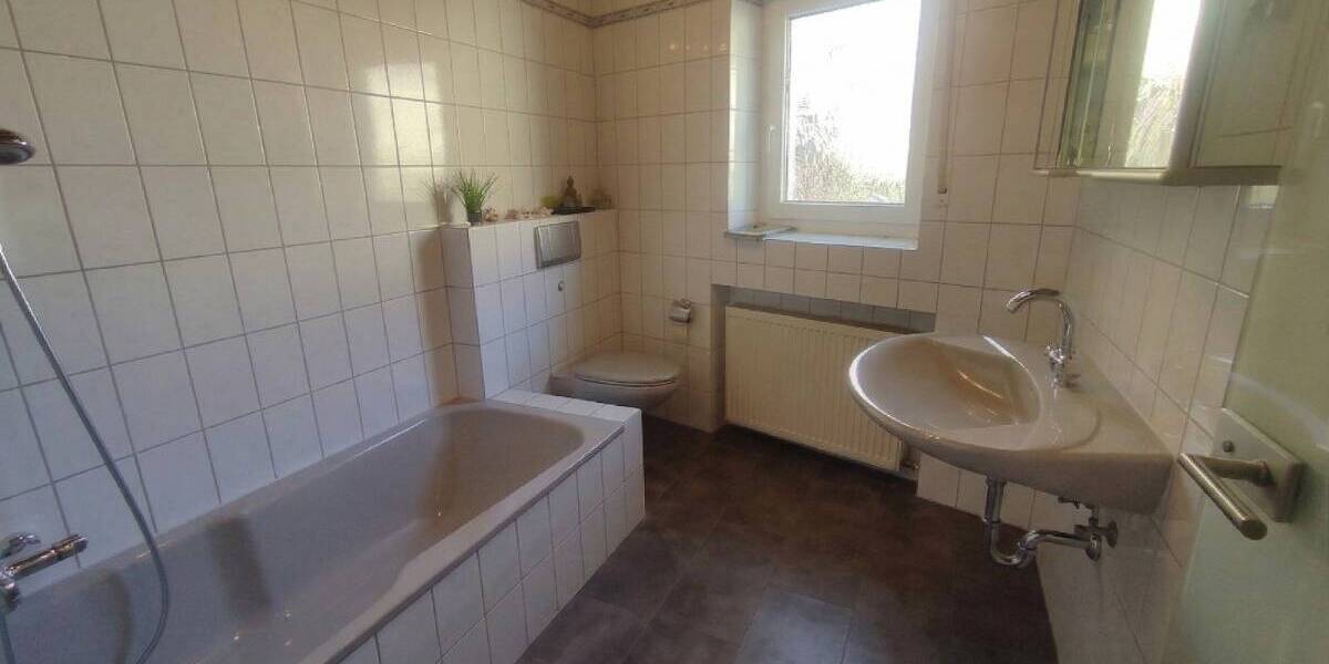 Mehrfamilienhaus, Wohnhaus Mülheim-Kärlich Mülheim - 9 Zimmer, 206 m&sup2;, 480.000&euro; | Angebot:25970578