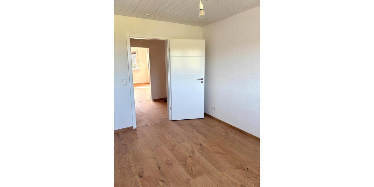 Dachgeschoßwohnung Koblenz Bisholder - 3 Zimmer, 80 m&sup2;, 930&euro; | Angebot:26094444