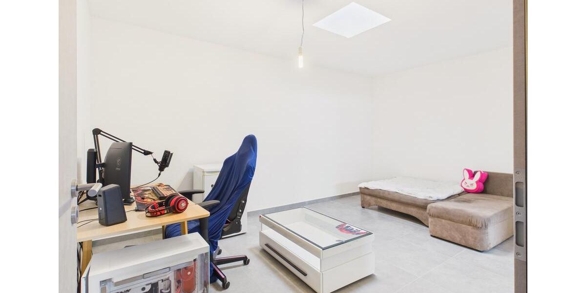 Etagenwohnung Halsenbach - 4 Zimmer, 106 m&sup2;, 999&euro; | Angebot:24810655