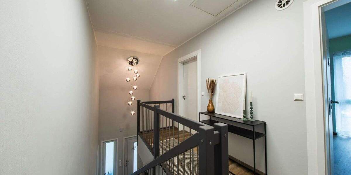 Einfamilienhaus Urmitz - 5 Zimmer, 162 m&sup2;, 598.000&euro; | Angebot:25684951