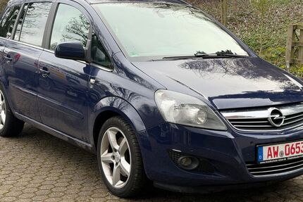 Opel Zafira 228.000 km 2.750 &euro; Bad Breisig 53498