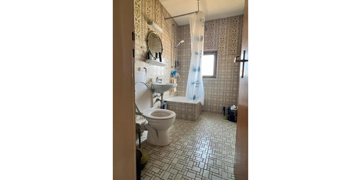 Etagenwohnung Andernach - 5 Zimmer, 90 m&sup2;, 975&euro; | Angebot:26692698
