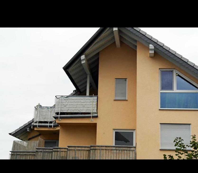 Luxuriöse Wohnung mit Whirlpool, Kamin & 3 Balkonen – Ruhige Lage