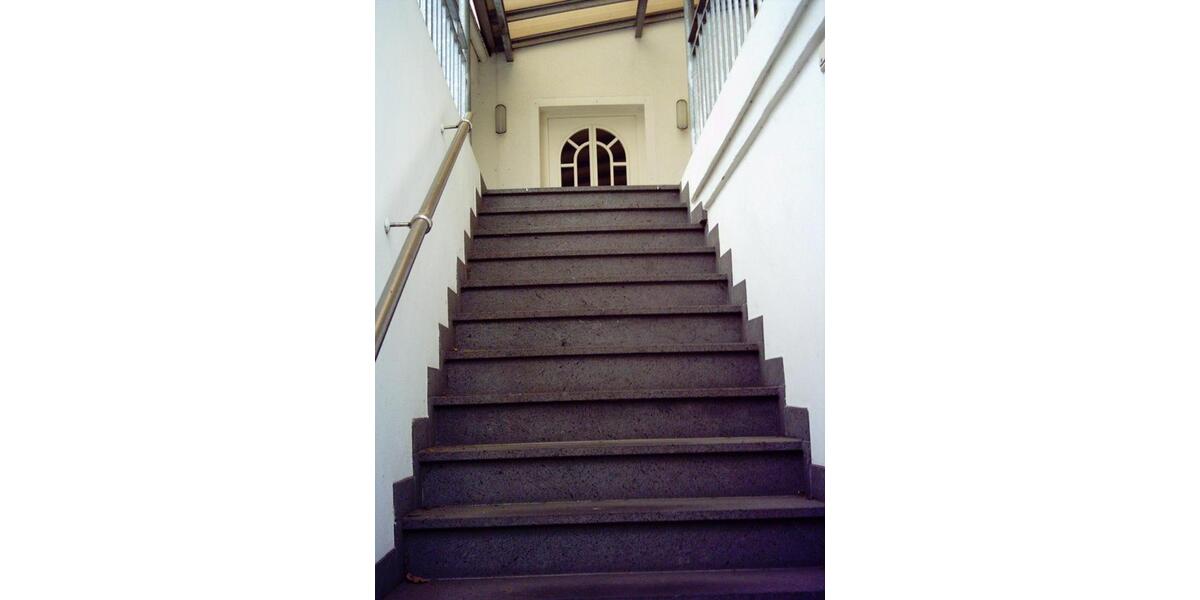 Wohnung in Bad Ems auf Hauptstr., 110qm mit Balkon in zwei Etagen 5 zimmer