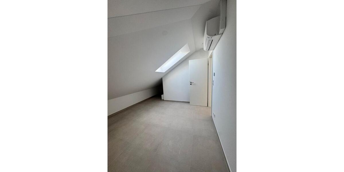 Dachgeschoßwohnung Bad Breisig - 3 Zimmer, 65 m&sup2;, 750&euro; | Angebot:26396986