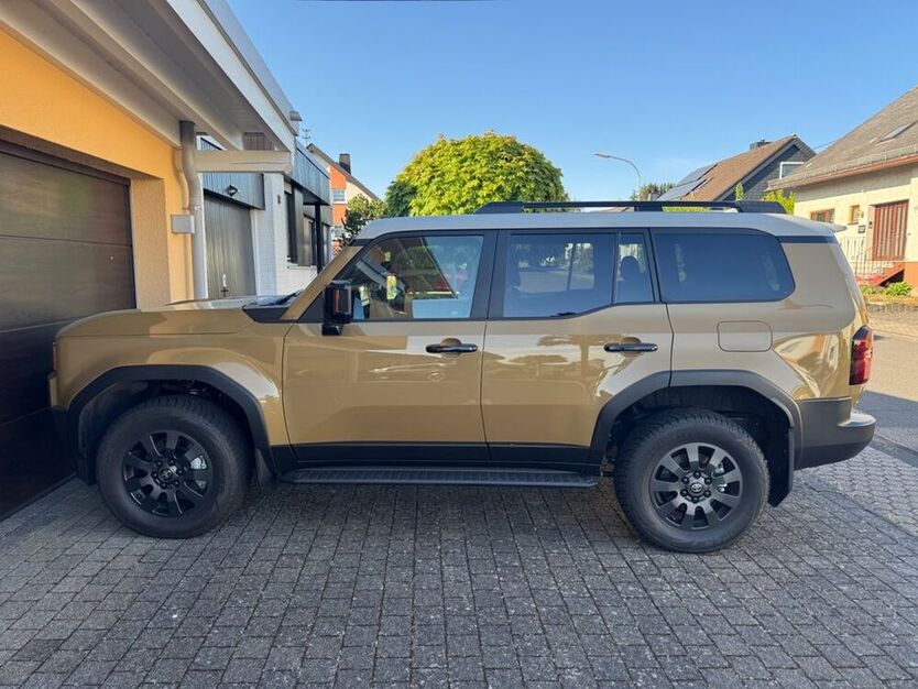 Land Cruiser
