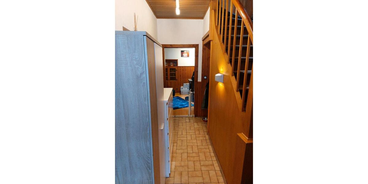 Einfamilienhaus Neuwied Feldkirchen - 6 Zimmer, 135 m&sup2;, 250.000&euro; | Angebot:26985099