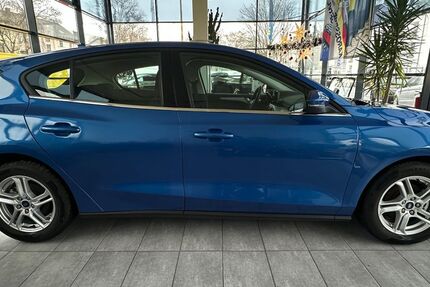 Ford Focus 16.000 km 15.990 &euro; Neuwied 56564
