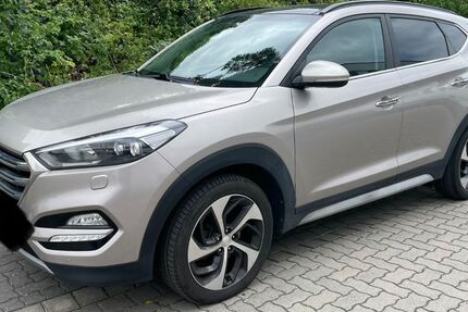 Hyundai TUCSON 87.500 km 17.000 &euro; Weißenthurm 56575