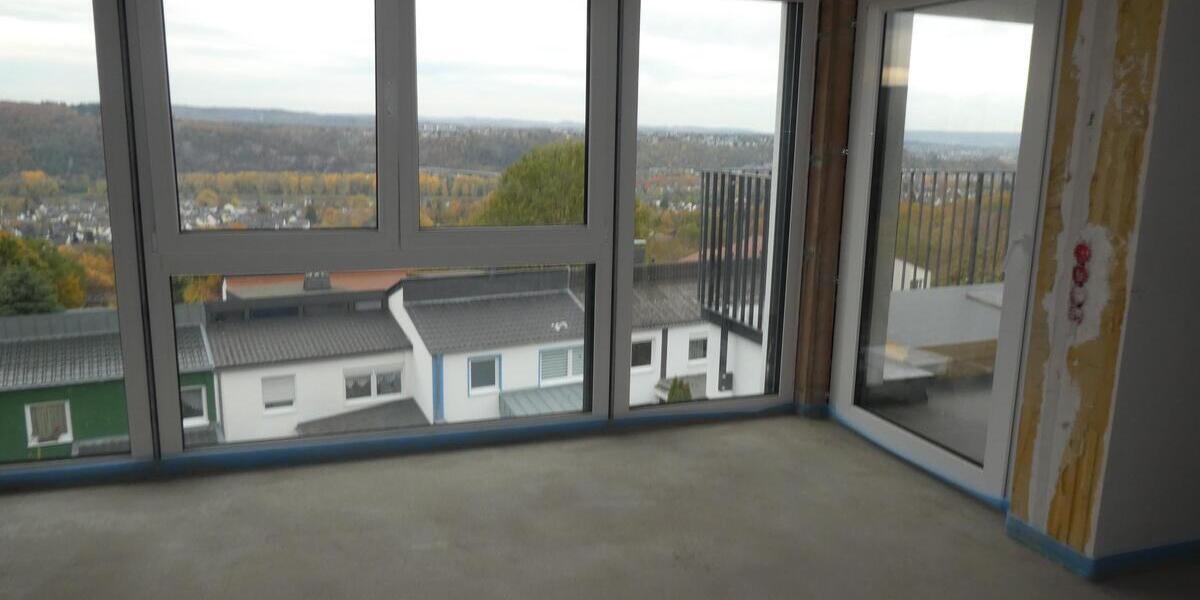 Toller Rheinblick- Helle altengerechte Wohnung im KFW 40 Energiesparhaus in ruhiger Lage im Grünen 3 zimmer