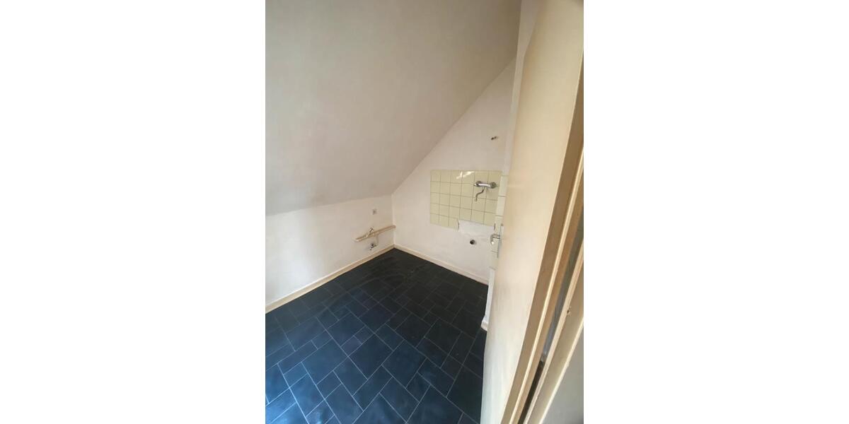 Nachmiete 3 Zimmer Wohnung in Zentraler lage 3 zimmer