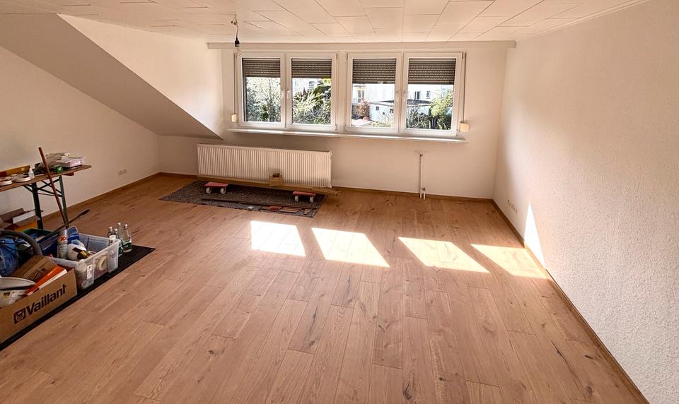 Dachgeschoßwohnung Koblenz Bisholder - 3 Zimmer, 80 m&sup2;, 930&euro; | Angebot:26094444