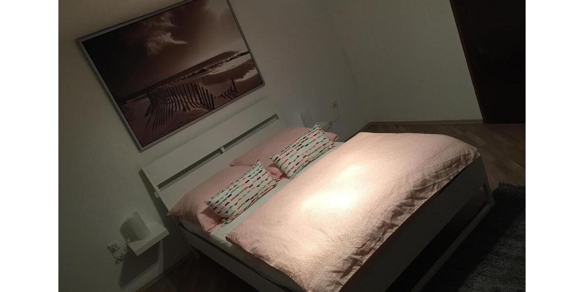 Dachgeschoßwohnung Neuwied Block - 3 Zimmer, 1.000&euro; | Angebot:23595086