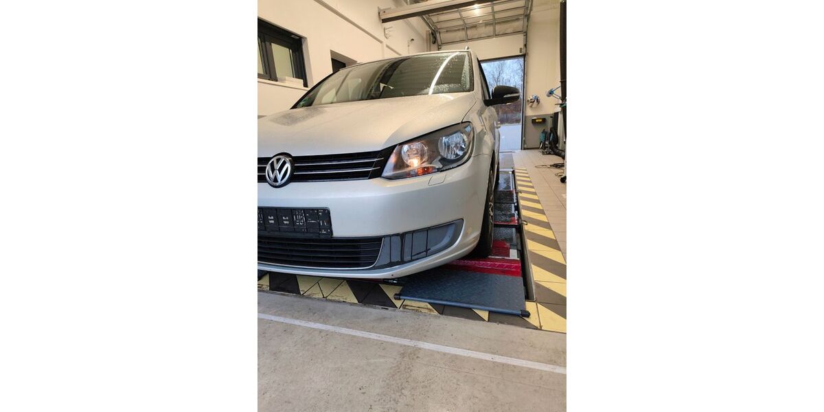 VW Touran 239.000 km 3.999 € Neuwied 56564