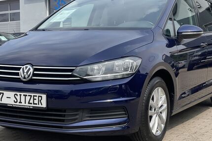 VW Touran 130.596 km 15.999 &euro; Montabaur-Eschelbach 56410