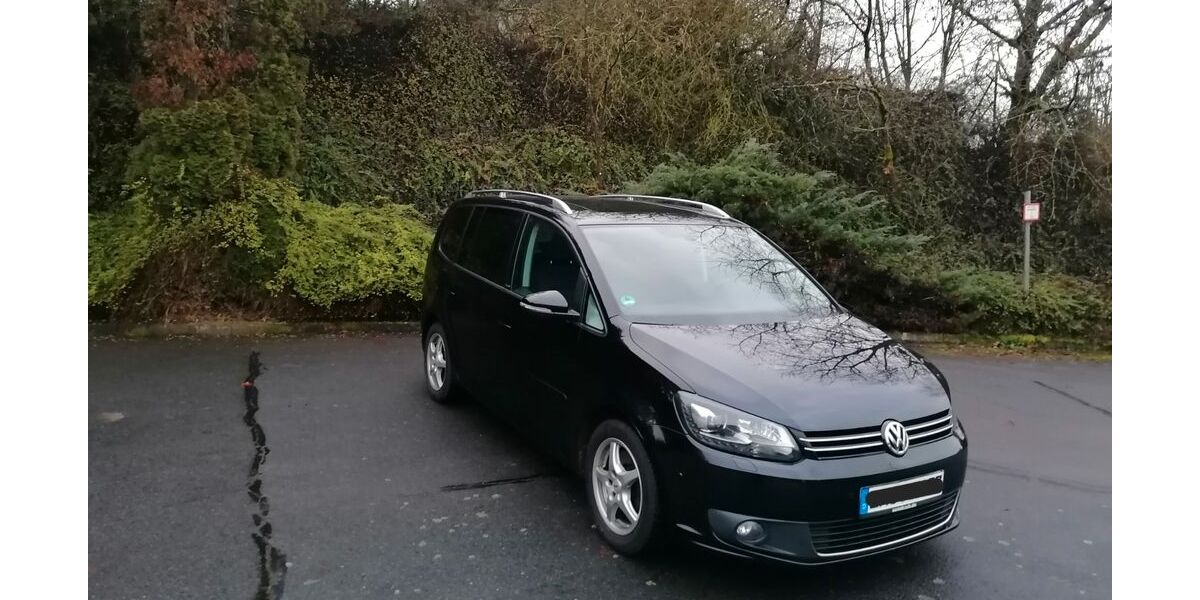 VW Touran 198.000 km 8.499 &euro; Diethardt 56355