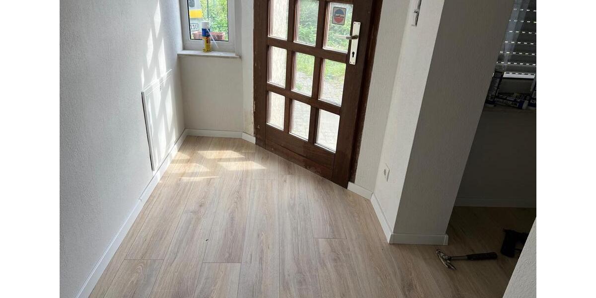 Saniertes 3 Familienhaus in NR-Niederbieber 7 zimmer