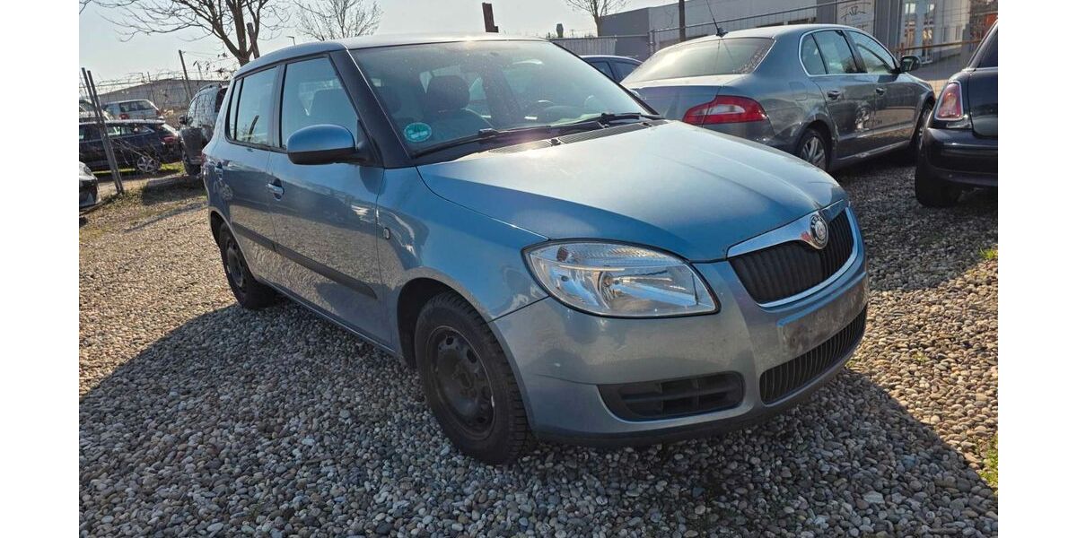 Skoda Fabia 300.000 km 990 &euro; Koblenz 56070