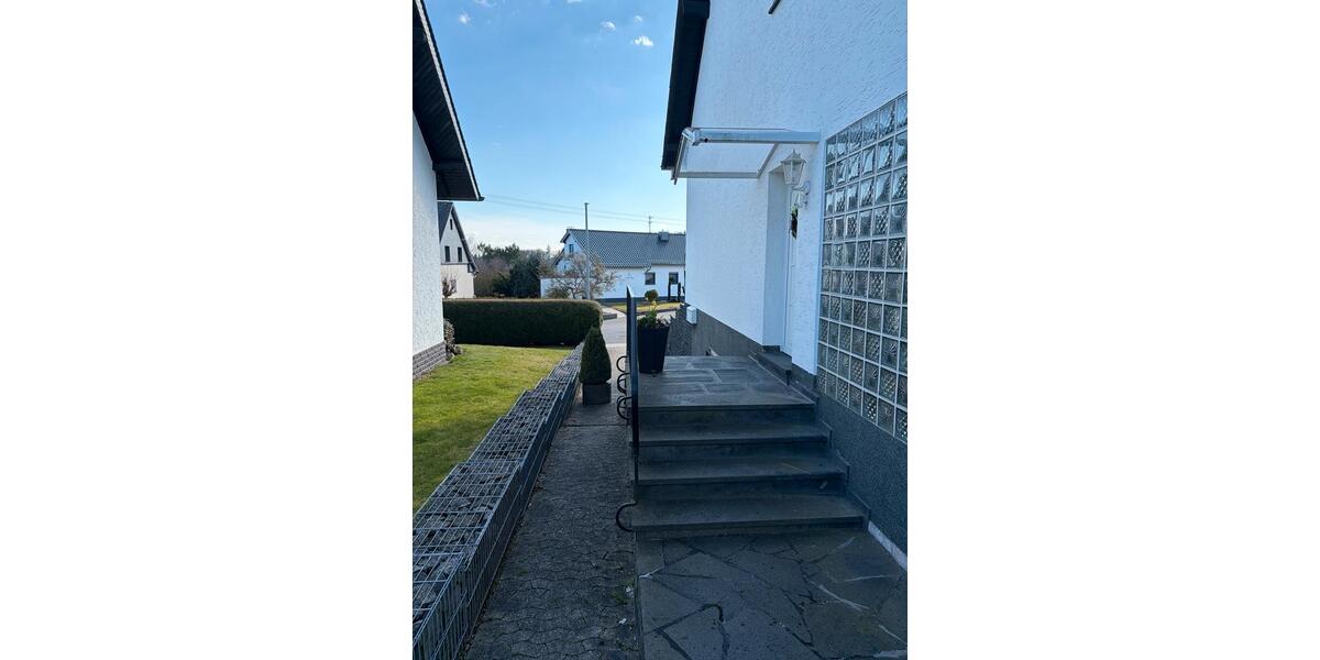 Mehrfamilienhaus, Wohnhaus Mayen - 8 Zimmer, 185 m&sup2;, 299.000&euro; | Angebot:25823341