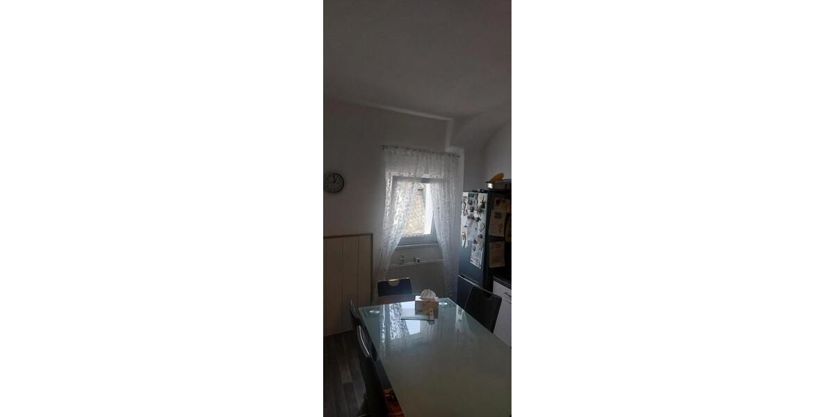 Etagenwohnung Andernach - 4 Zimmer, 89 m&sup2;, 750&euro; | Angebot:26477979