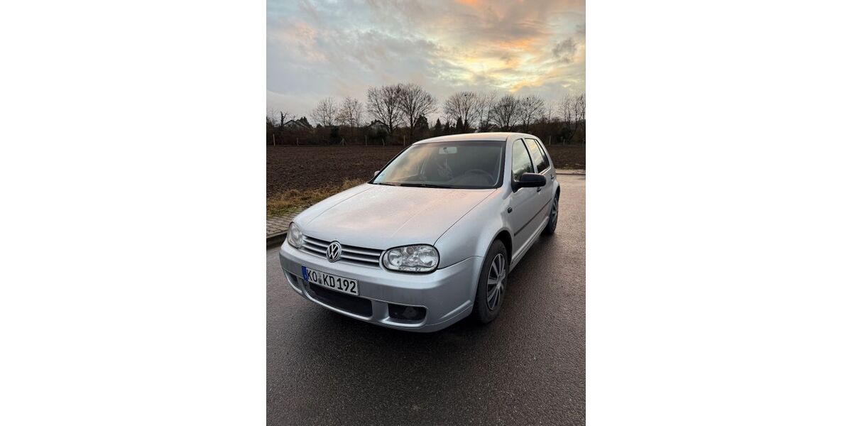 VW Golf 134.000 km 4.700 &euro; Koblenz 56068