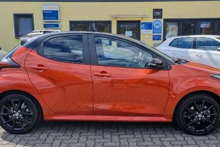 Toyota Yaris 37.590 km 21.995 &euro; Rheinbrohl 56598