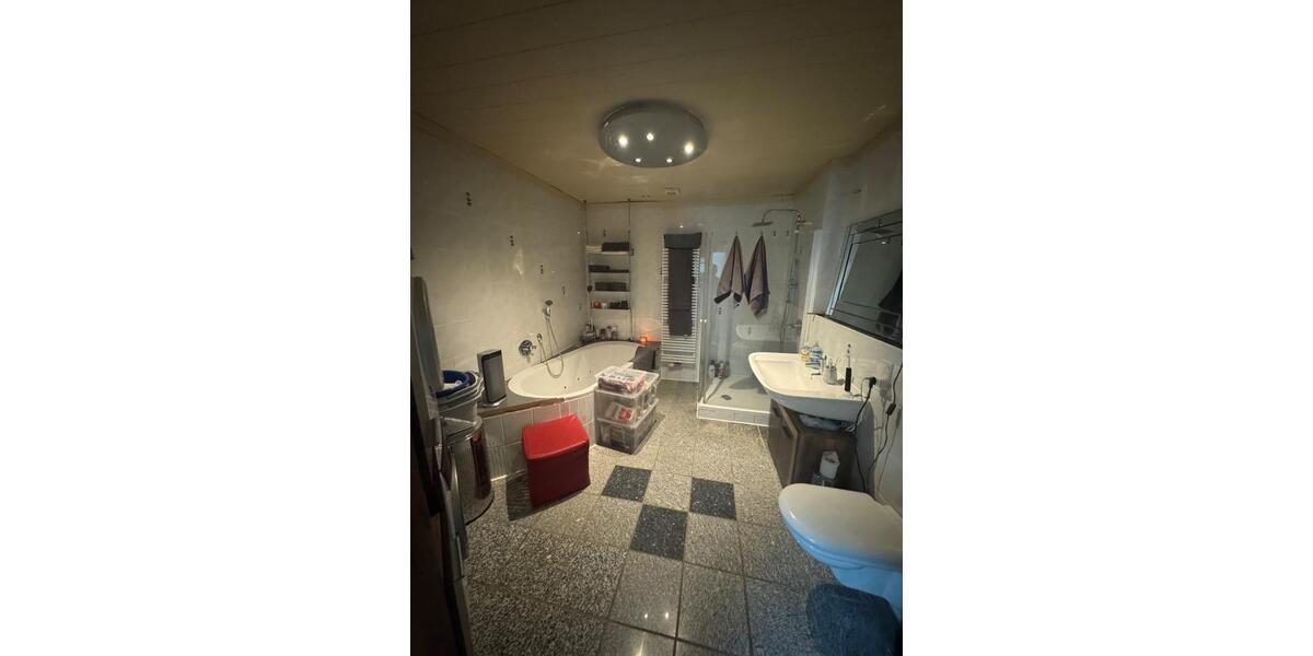 Mehrfamilienhaus, Wohnhaus Dierdorf - 16 Zimmer, 200 m&sup2;, 179.000&euro; | Angebot:26871423