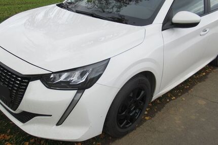 Peugeot 208 91.000 km 14.500 € Kruft 56642