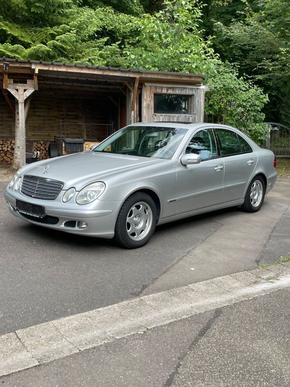 E 200