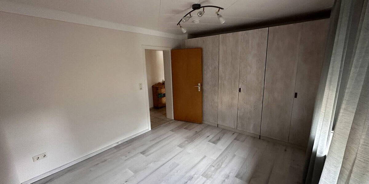 Einfamilienhaus Kollig - 3 Zimmer, 90 m&sup2;, 975&euro; | Angebot:26188597