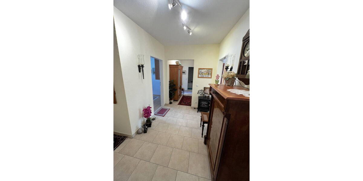 Etagenwohnung Neuwied - 4 Zimmer, 88 m&sup2;, 175.900&euro; | Angebot:25934073