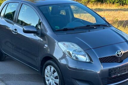 Toyota Yaris 171.320 km 3.490 &euro; Kottenheim 56736