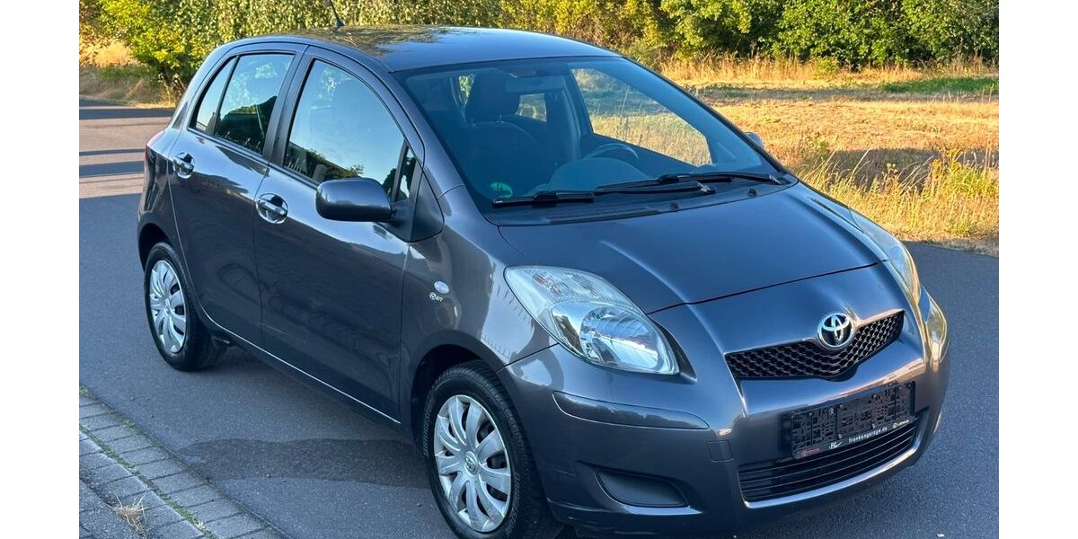 Toyota Yaris 171.320 km 3.490 &euro; Kottenheim 56736