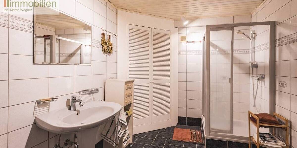 Einfamilienhaus Reuschenbach Reuschenbach - 5 Zimmer, 194 m&sup2;, 399.000&euro; | Angebot:26275909