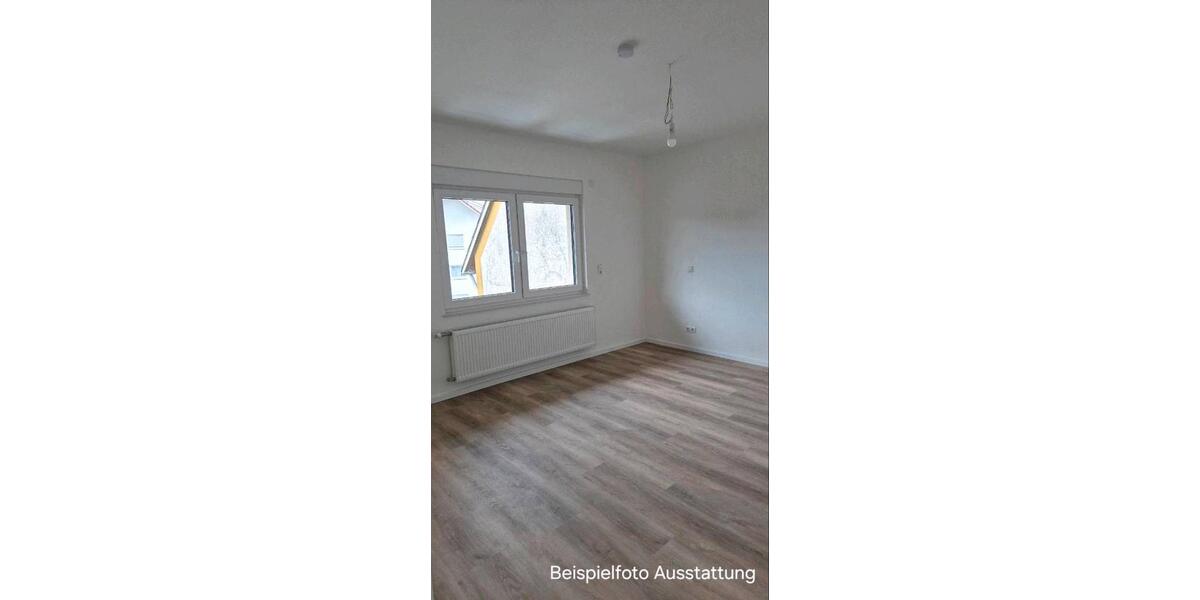 Dachgeschoßwohnung Großmaischeid - 2 Zimmer, 55 m&sup2;, 600&euro; | Angebot:26465444
