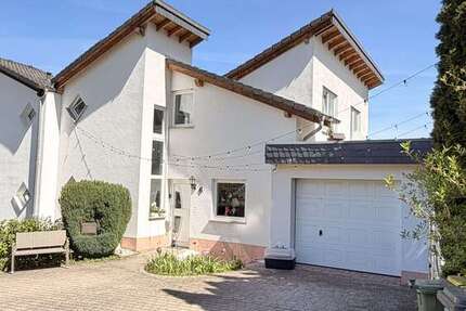 Haus Boppard - 6 Zimmer, 245 m&sup2;, 475.000&euro; | Angebot:26394388