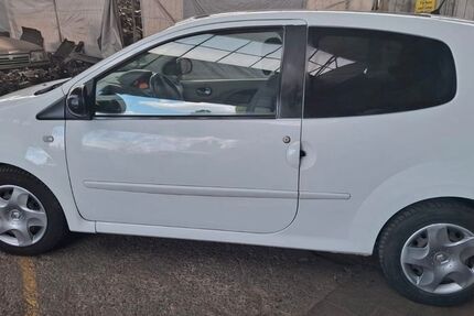 Renault Twingo 184.000 km 1.800 &euro; Andernach 56626