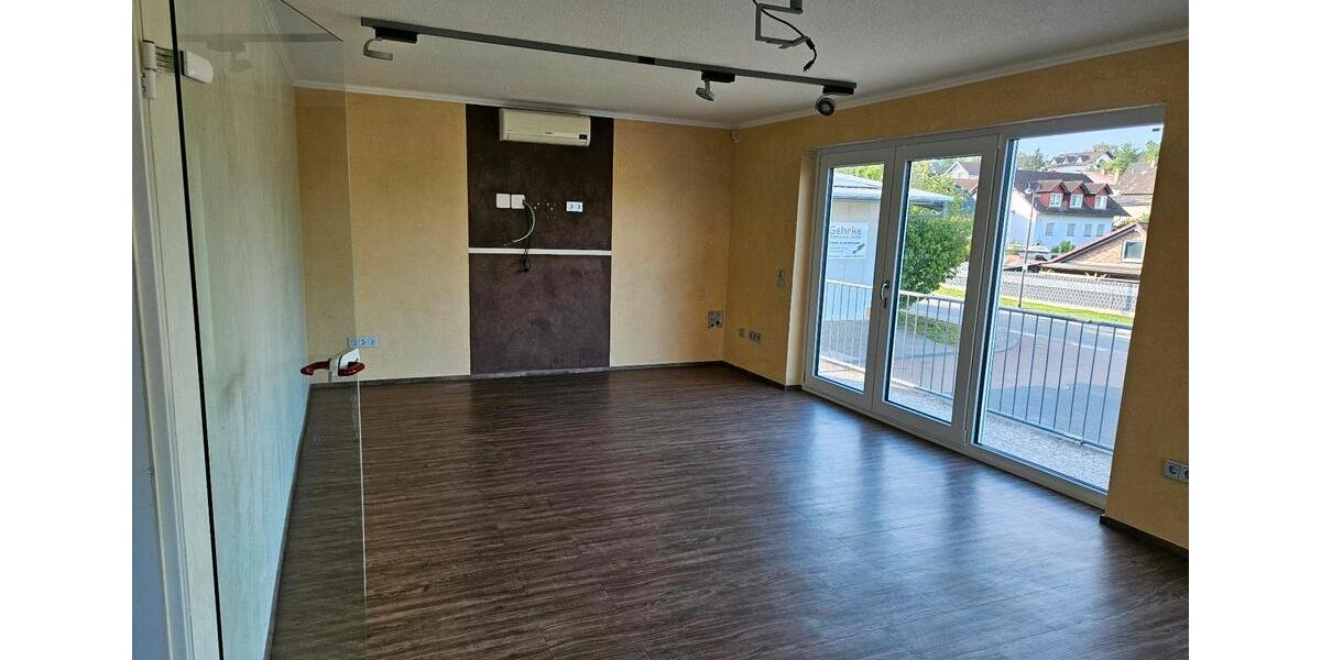 Gewerbeobjekt Gückingen - 1.600&euro; | Angebot:23219981